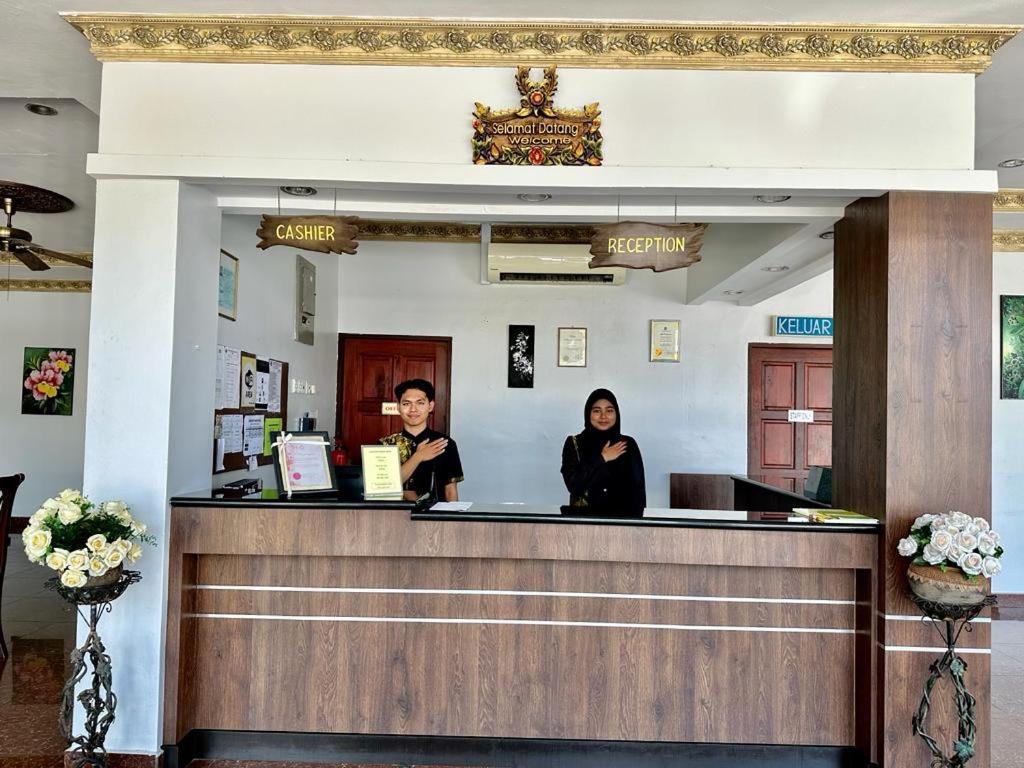 Langkawi Baron Hotel Kuah Esterno foto
